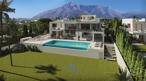 villas for sale in marbella.